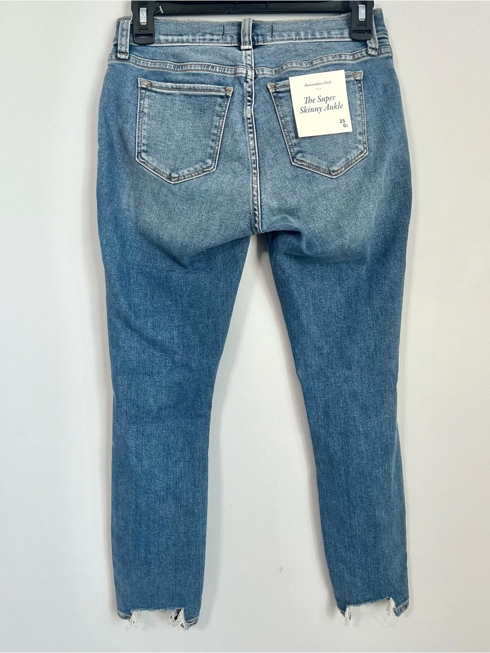 Abercrombie & Fitch The Super Skinny Ankle Jeans | Distressed Med Wash | 0s